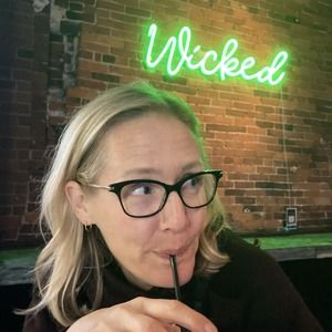 Meet your Posher, Judith